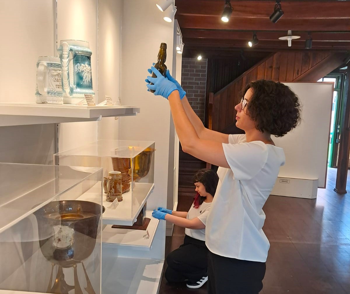 Museu Casa de Brusque abre nesta quinta exposição sobre os 160 anos do Clube de Caça e Tiro Araújo Brusque